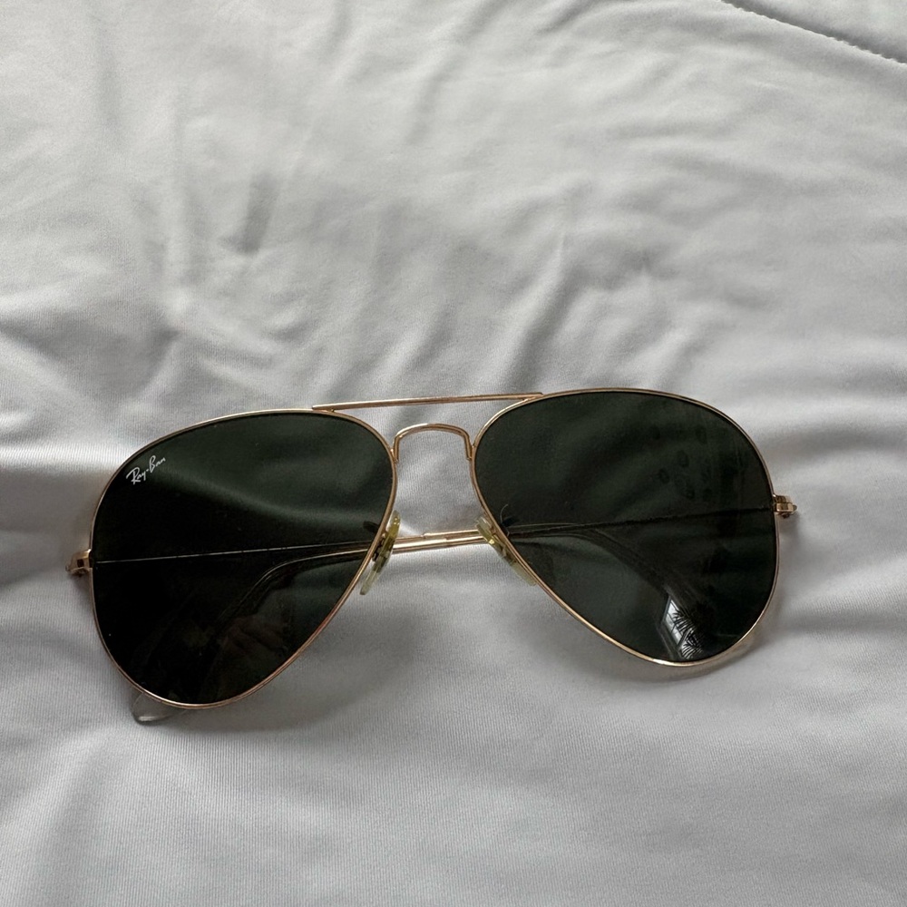 Ray-Ban Aviator Sunglasses